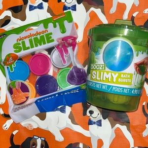 - Nickelodeon and Ooozi Slime Bundle